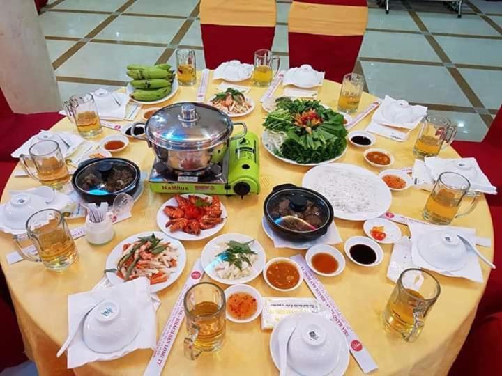 Khach San Long Ty Hotel Cà Mau Zewnętrze zdjęcie
